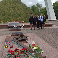 Сотрудники отделов принудительного исполнения Гродненской области приняли участие в торжественных митингах ко Дню Победы