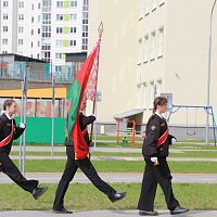 В средней школе №42 г. Гродно высадили Аллею памяти известных женщин города